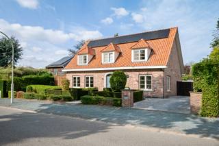 House for sale in Aartselaar