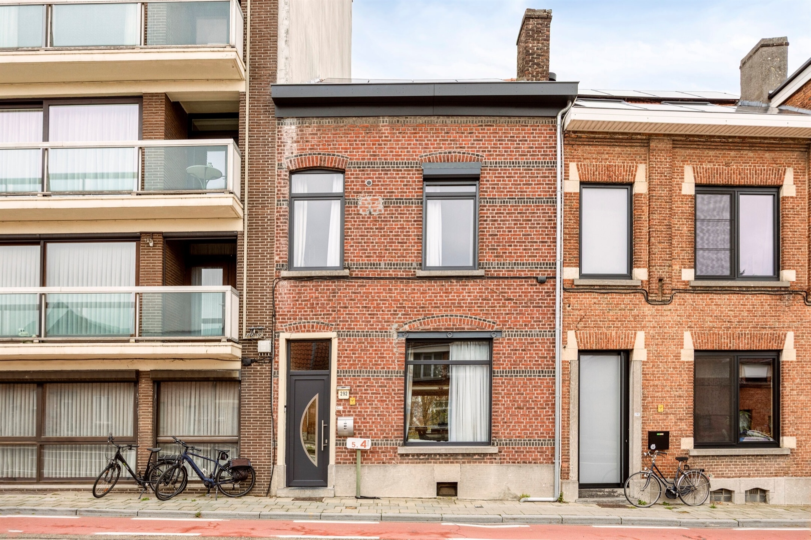 Energiezuinige woning met 4 slpks en prachtige stadstuin. - foto 3