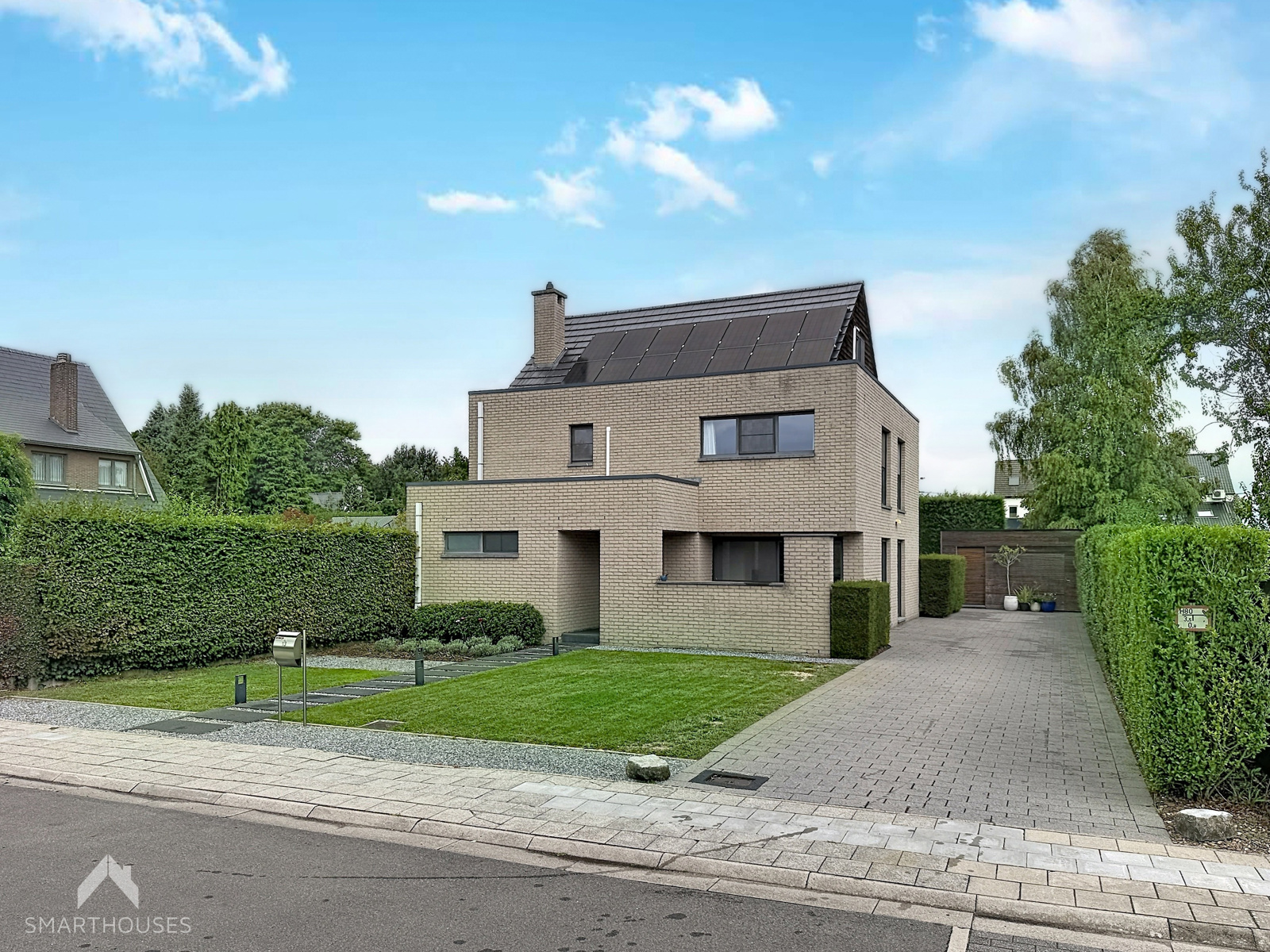 Energiezuinige gezinswoning met 4 slpkrs, 2 badkrs en tuin - foto 1
