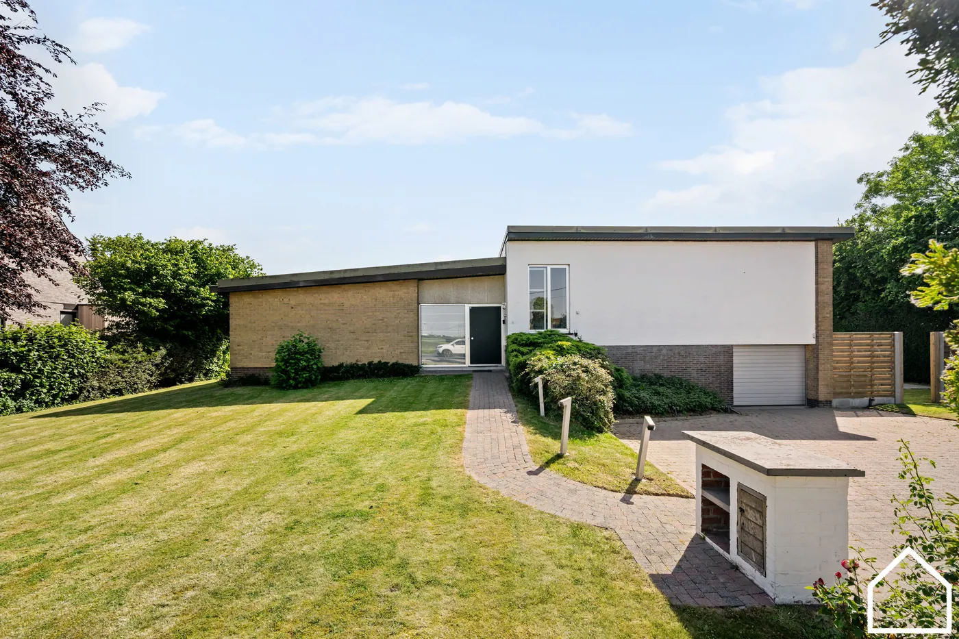 VILLA MET 5 SLAAPKAMERS, RUIME GARAGE EN VERWARMD ZWEMBAD - foto 5