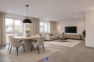 Ruim appartement op de 1° verdieping van 'Residentie Rumbeke Statie' met 2 slaapkamers en 2 terrassen!<br /><br /><strong>Indeling:</strong><br />Inkom met gastentoilet.<br /><br />Badkamer met dubbel lavabomeubel, ligbad en douche.<br />2 slaapkamers, waarvan 1 met toegang tot terras.<br />Ingebouwde kast met technieken.<br />Berging.<br /><br />Ruime woonkamer met eetplaats en zithoek. Balkon.<br />Aansluitend een echte grote leefkeuken met alle toestellen (Smeg) en toegang tot een (overdekt) terras met zicht op de mooie binnentuin.<br /><br /><strong>Details:</strong><br />- nieuw appartement: eerste bewoning<br />- cv op aardgas<br />- pvc-schrijnwerk met dubbele beglazing<br />- mogelijkheid om een autostaanplaats of garage aan te kopen<br />- centrale ligging in Rumbeke<br />- zowel voor eigen bewoning als investering geschikt<br /><br /><strong>Prijs:</strong><br />Op het grondaandeel betaal je 12% registratierechten en op de constructie 21% btw.<br />Dit zorgt voor volgende totaalprijs inclusief registratierechten en btw: 304.770 €<br /><br /><strong>Contact:</strong><br />Voor meer informatie of een bezoek, contacteer Stijn op 0491 61 42 19 of info@stijndebusschere.be