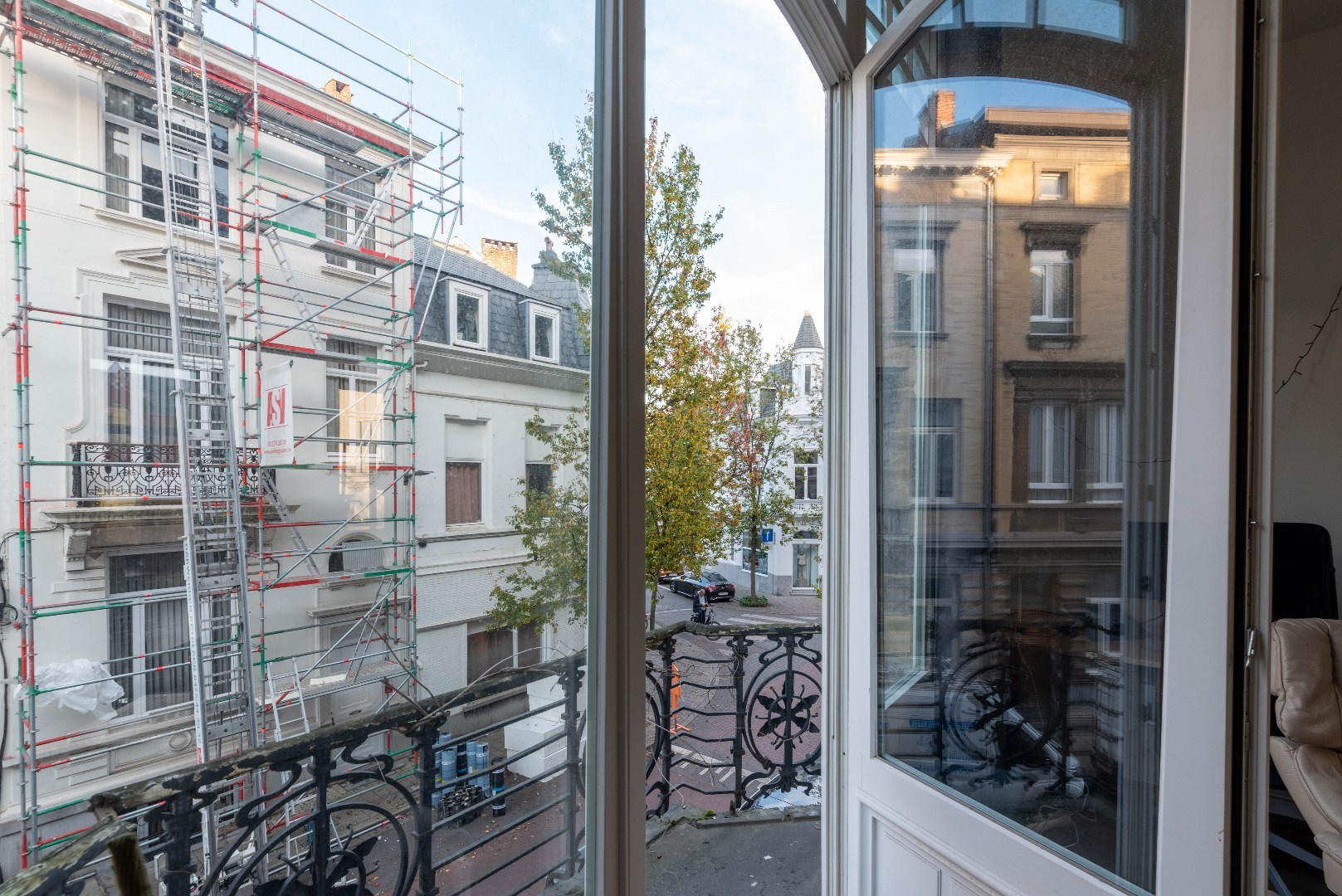 Uniek en luxueus appartement in prachtig gebouw op Zurenborg - foto 2