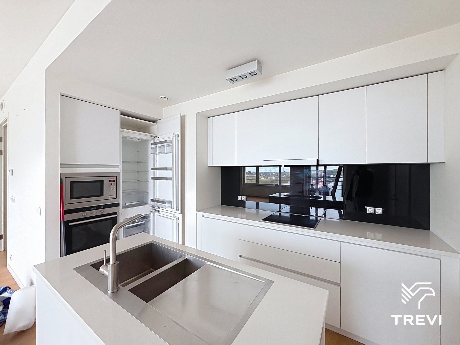 BRUSSEL, Schitterend 2-slaapkamerappartement Upsite-toren! - foto 4