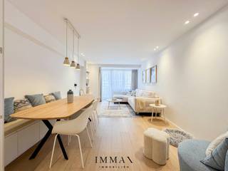 Prachtig gerenoveerd appartement, eind augustus 2024 afgewerkt met hoogwaardige materialen, ideaal gelegen tussen het Driehoekspleinen de zeedijk, op...