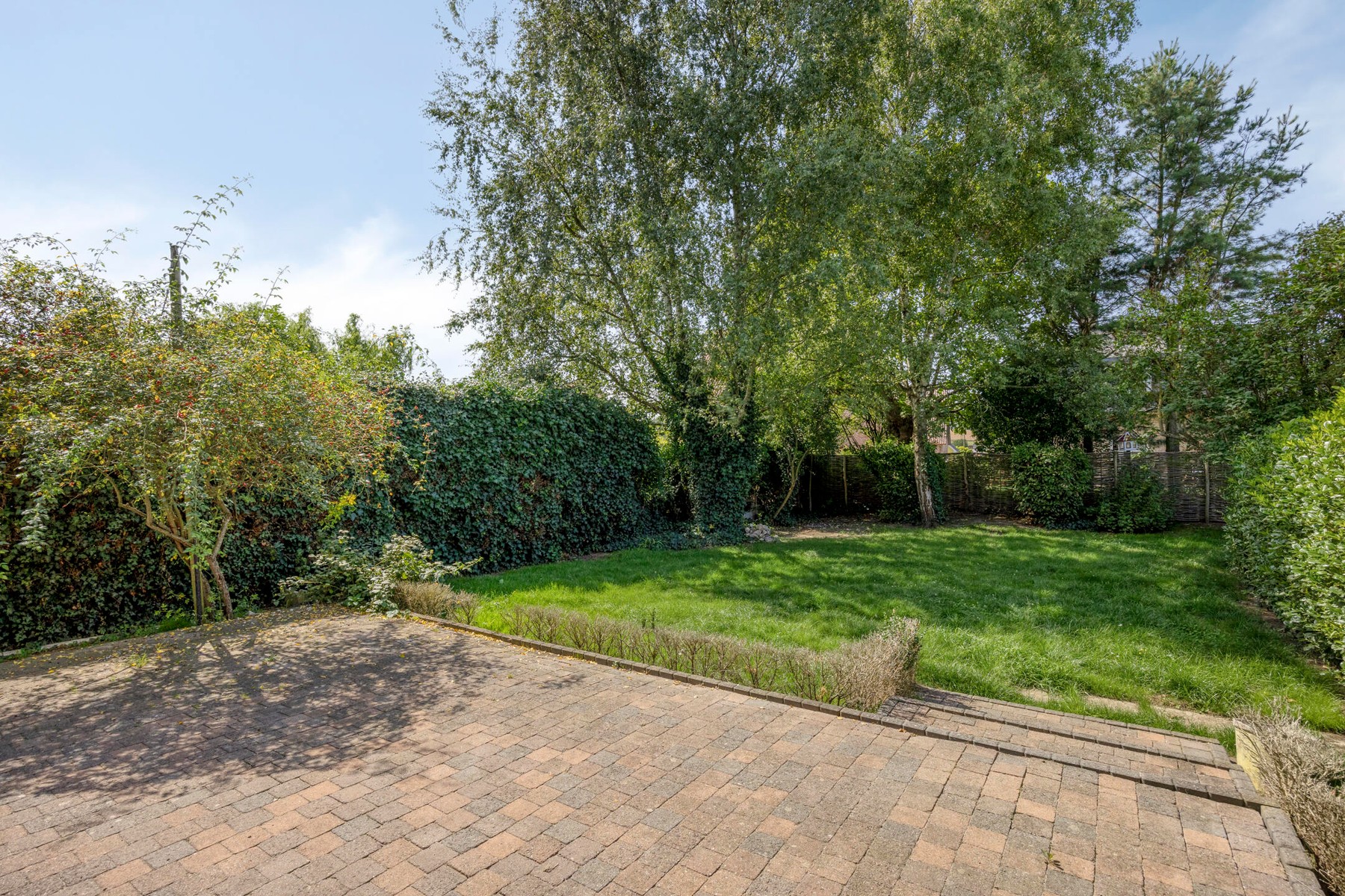 Characterful house with terrace and large garden. - photo 3