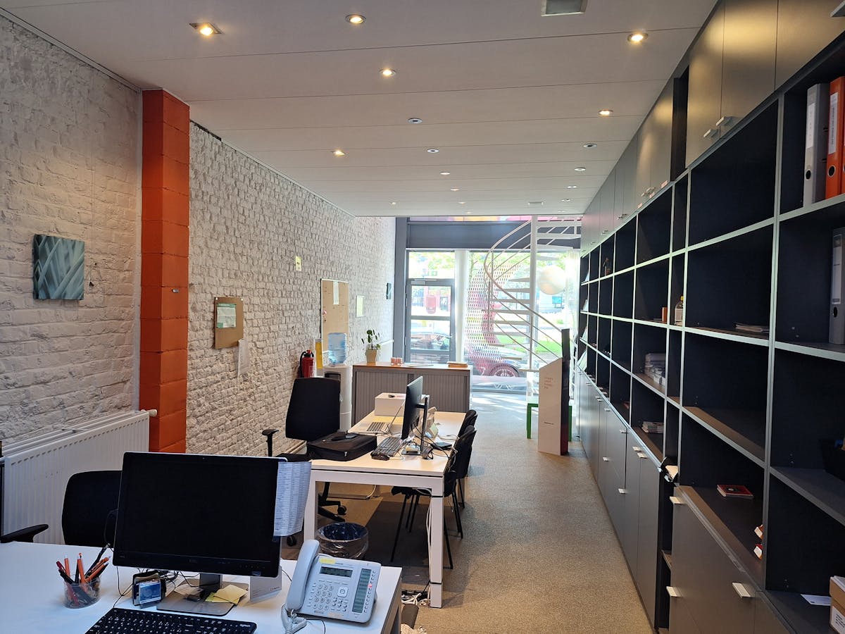 Kantoor te huur in centrum Roeselare - foto 4
