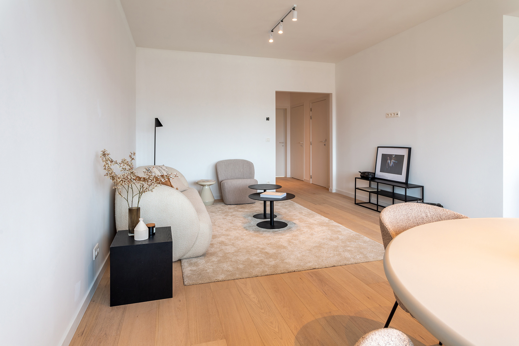 Apartment for sale in Antwerp with 2 bedrooms - photo 2