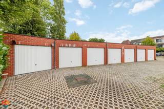 Garage à vendre à Malines