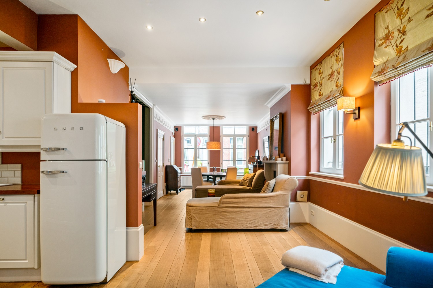 Charmante woning met 2 slaapkamers, 2 badkamers en een ruime woonkamer op toplocatie in centrum Lier - foto 5
