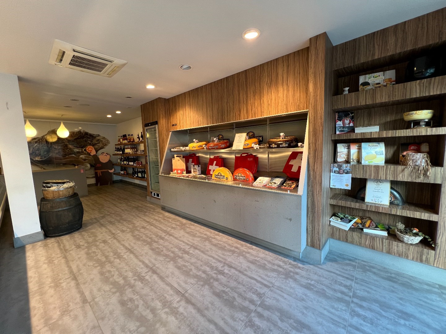 Commercial for rent in Ypres - photo 4