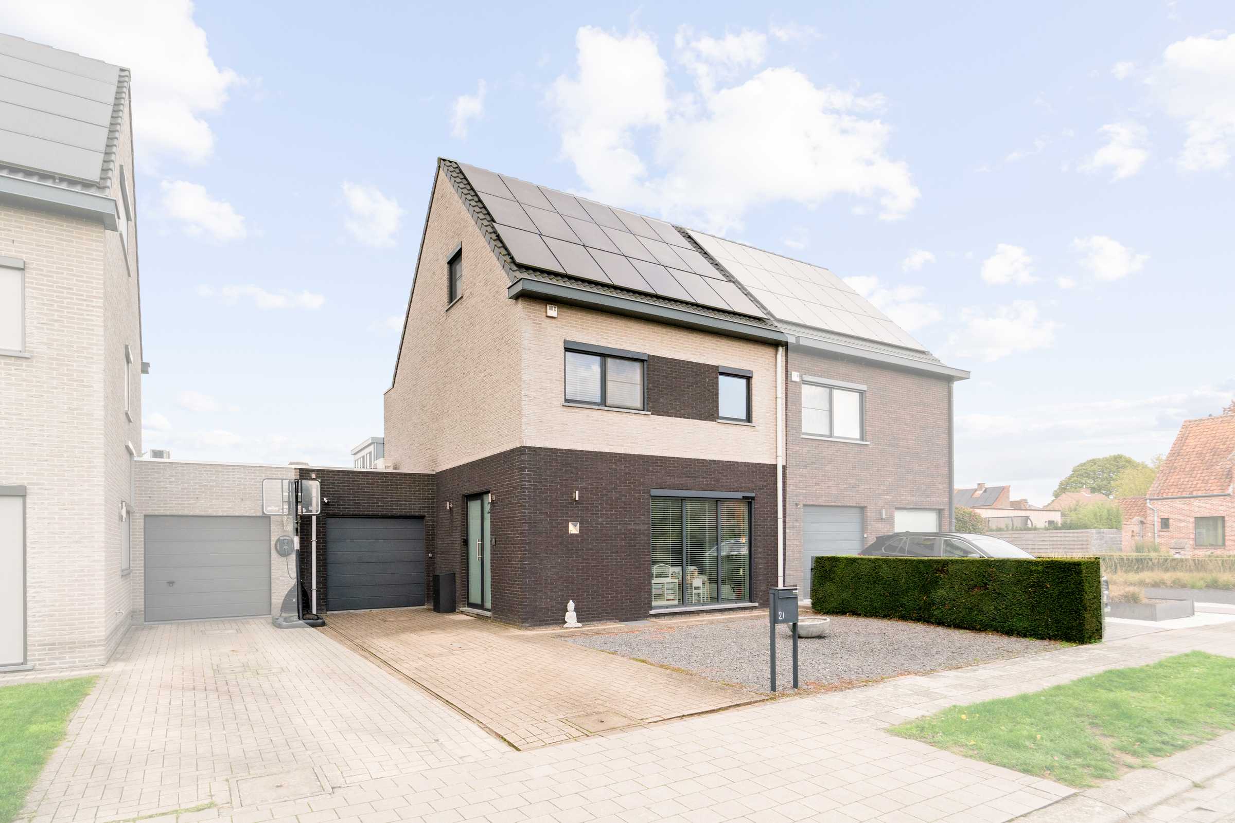 Huis te koop in Wommelgem met 3 slaapkamers - foto 1