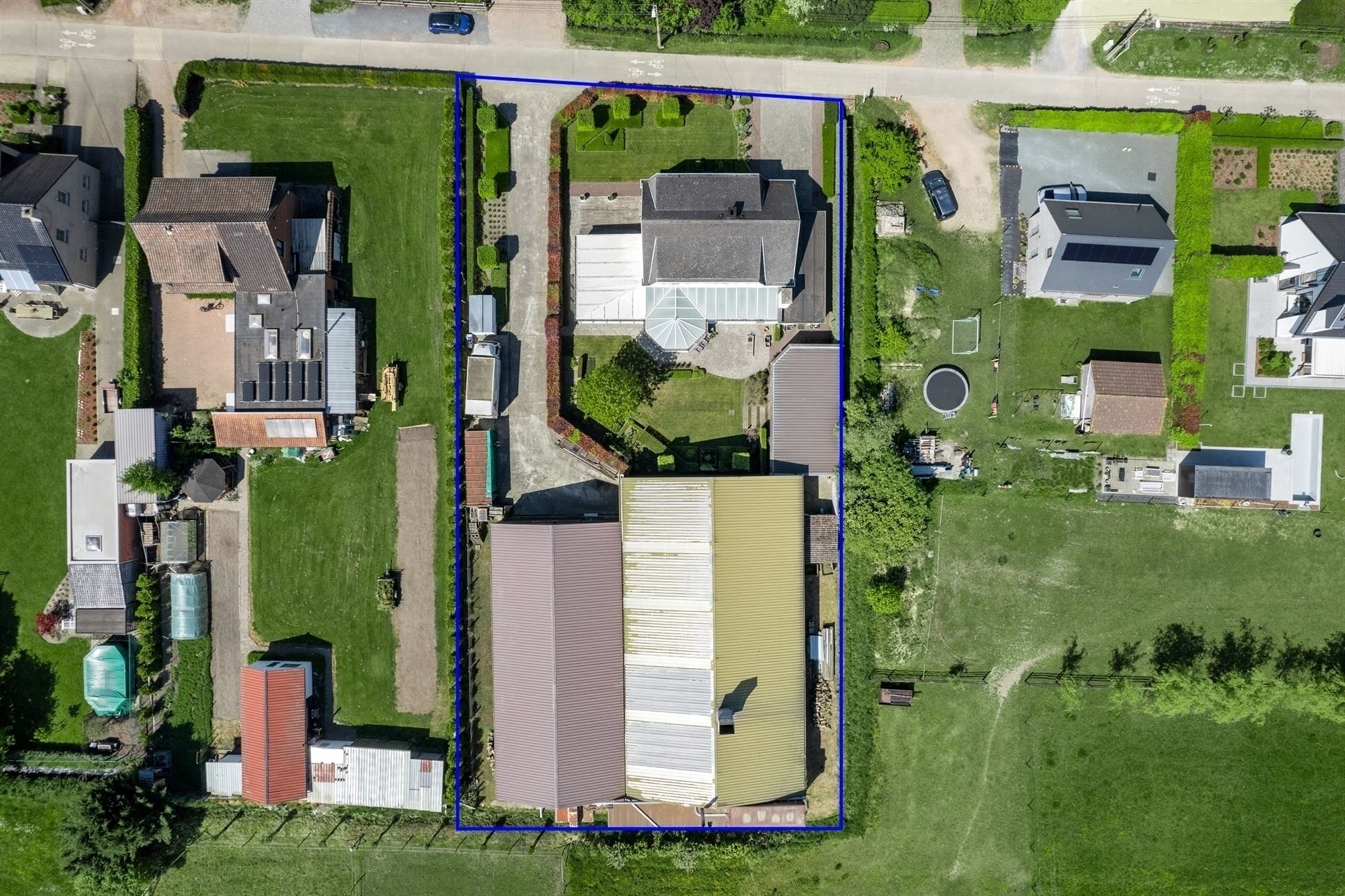 Woonst met magazijn/loods - photo 1