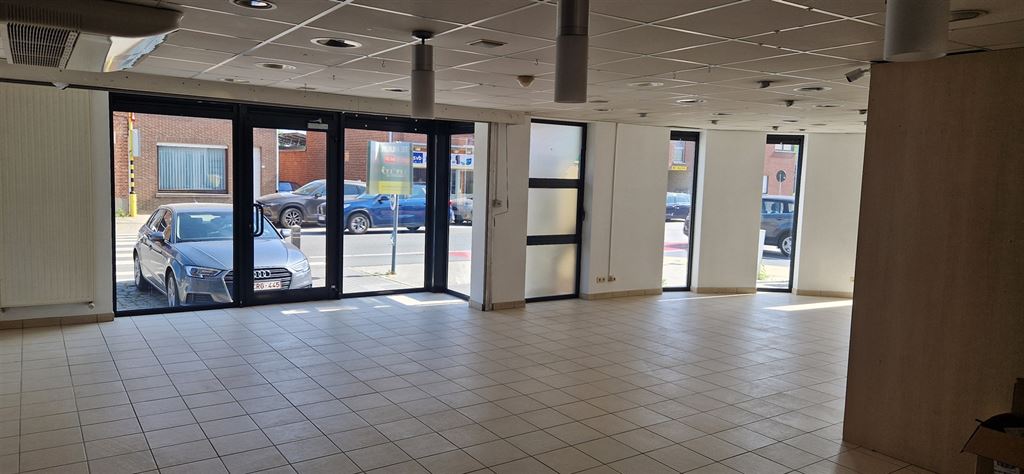 Commerciële ruimte met veel visibiliteit! - foto 4