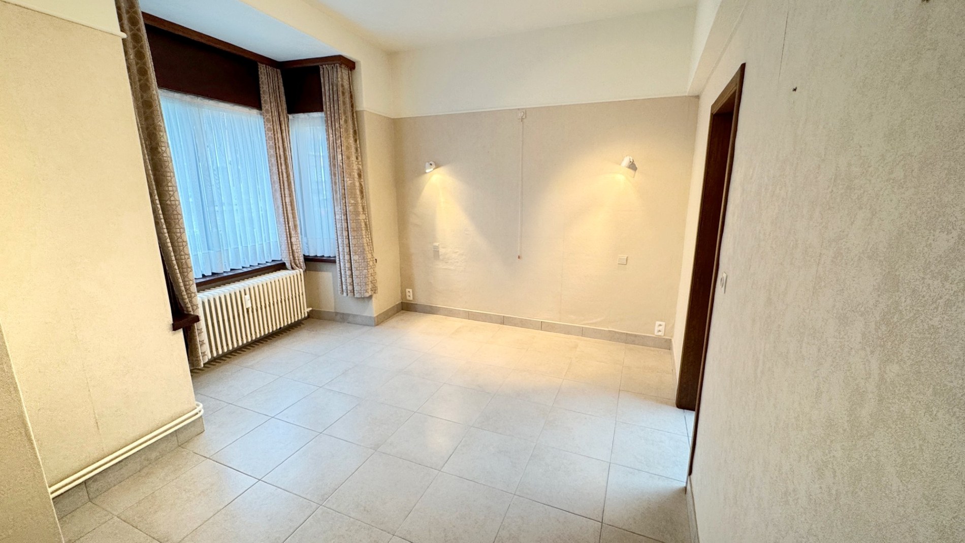 Femina - Gebouw met 3 appartementen - foto 4