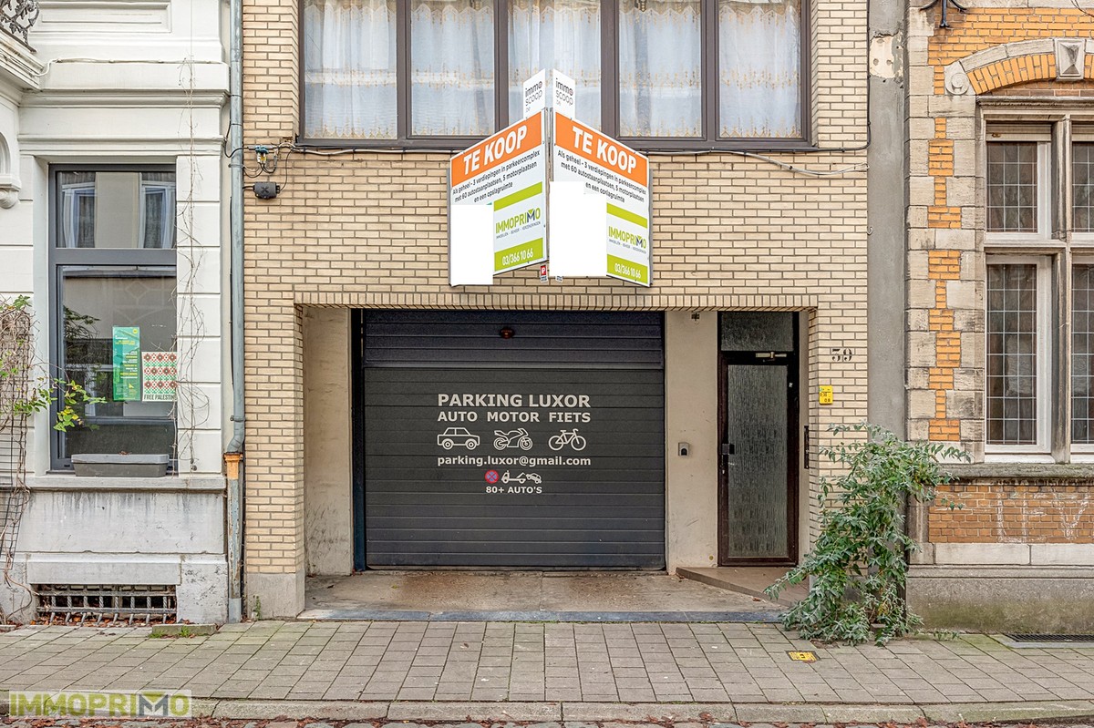 Opbrengsteigendom - vierde verdieping van een parkeergebouw te Borgerhout. - foto 5