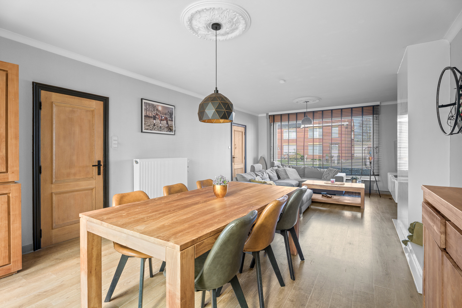 Instapklare halfopen bebouwing met zonnige tuin nabij centrum Lokeren - foto 4