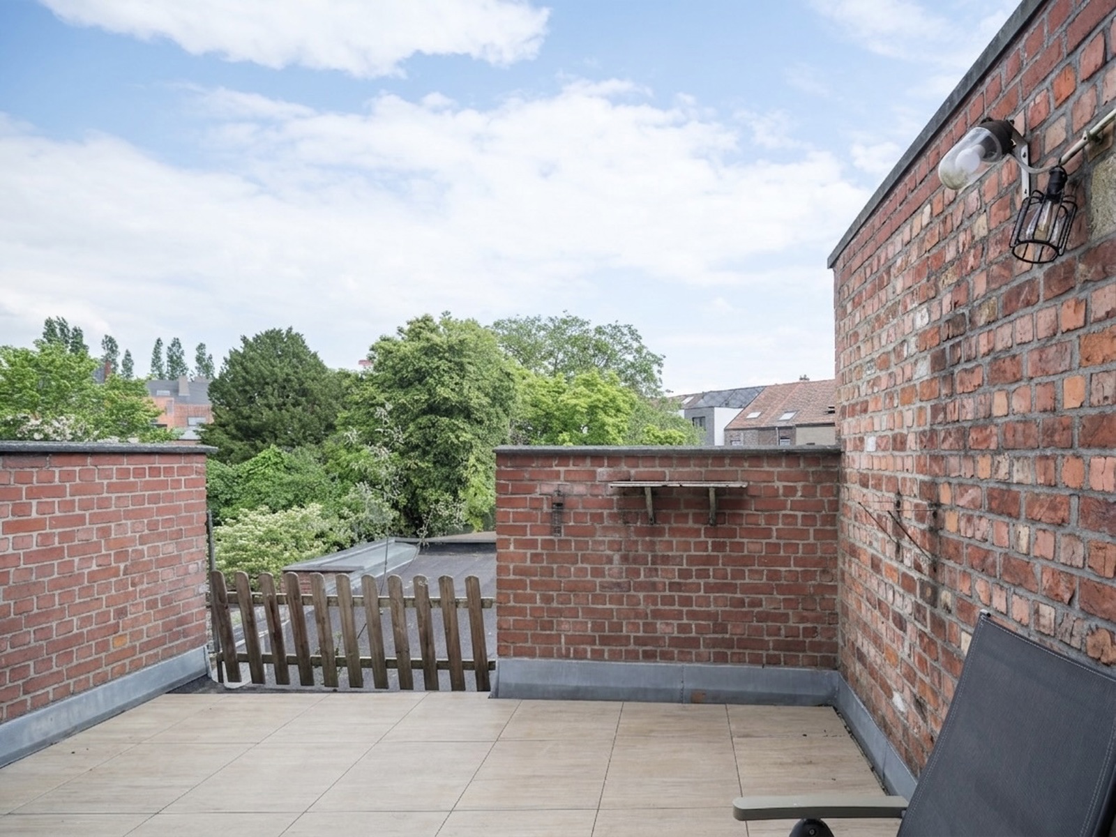 Lichtrijke Duplex Met 2 Slaapkamers En Terras Op Toplocatie - foto 3