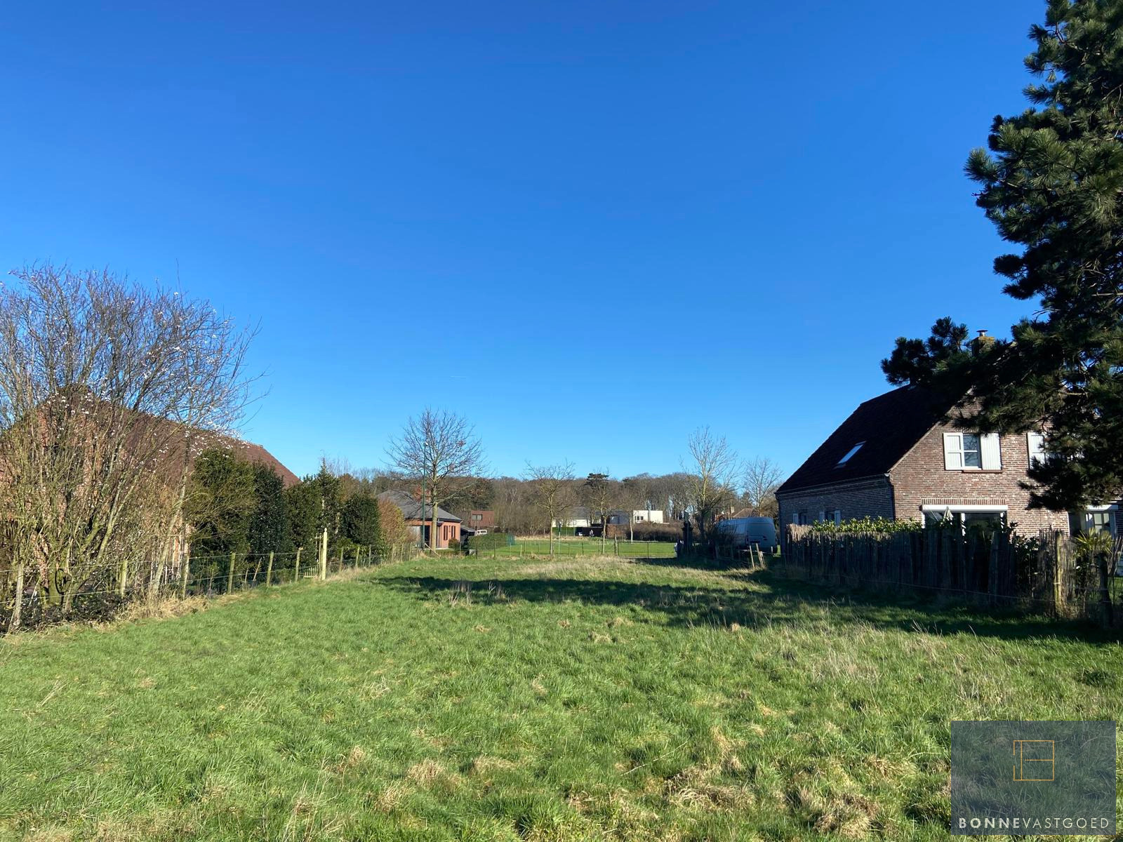 ZUIDGERICHTE bouwgrond met AANPALENDE WEIDE - foto 4