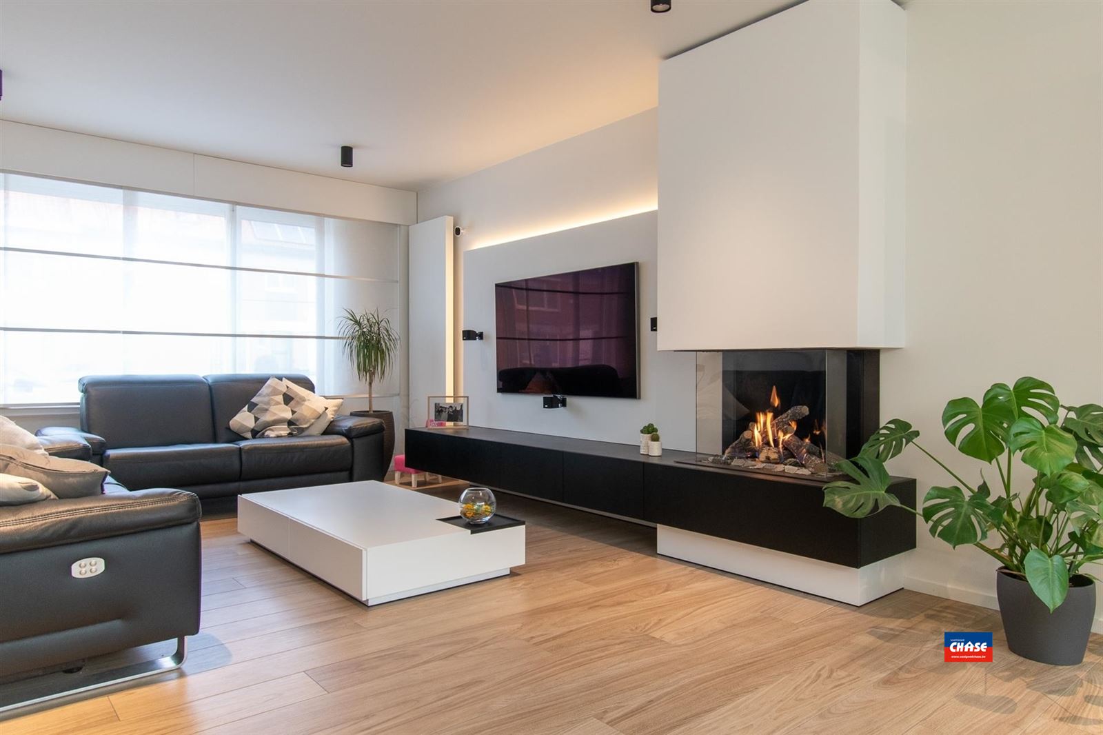 Prachtig gerenoveerde gezinswoning met zonnepanelen - foto 5