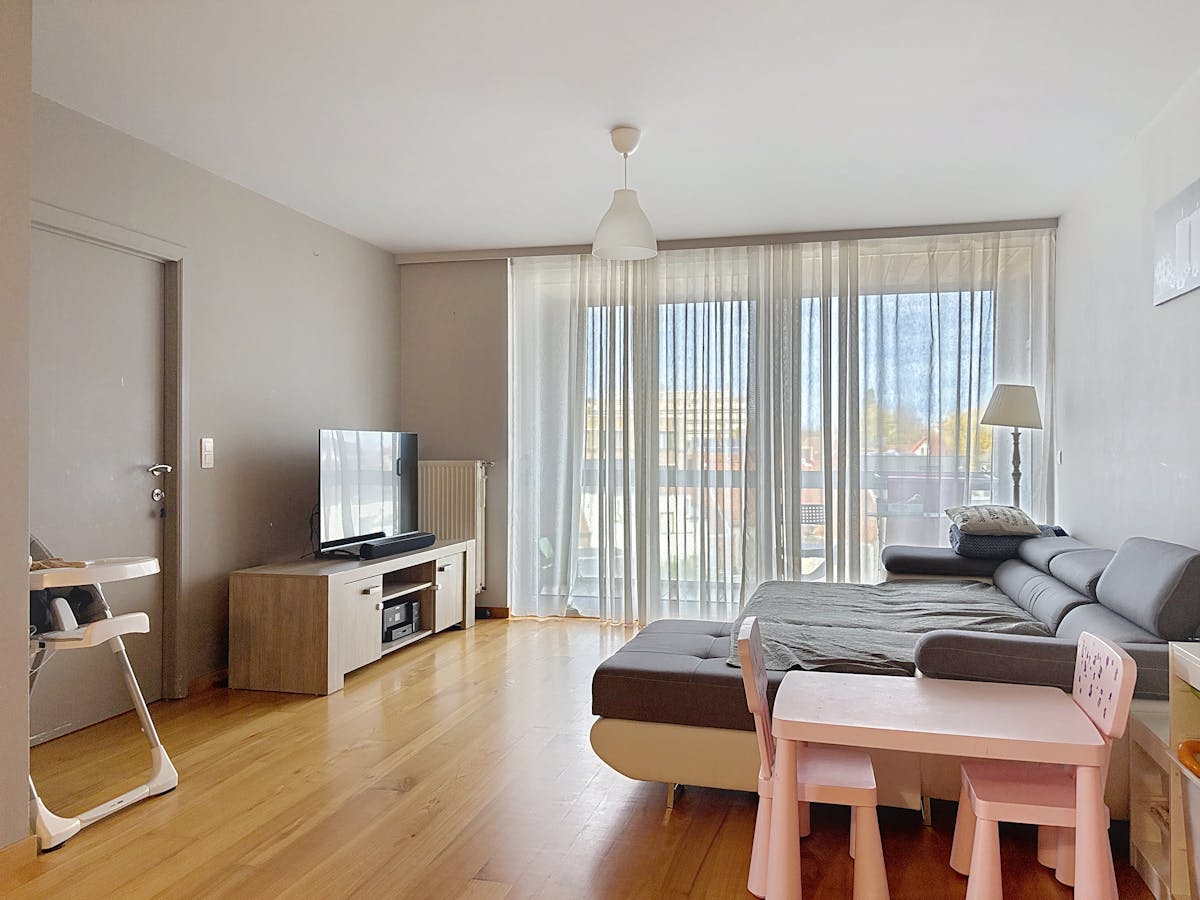 Appartement spacieux, prêt à emménager, près du centre de Roeselare. - photo 2