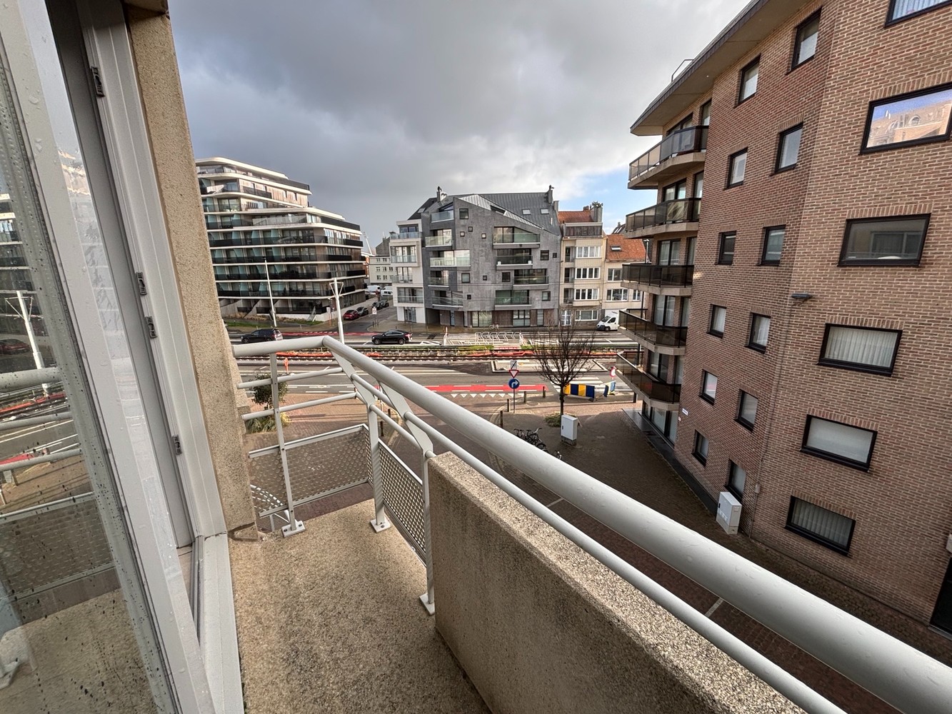 Studio avec coin nuit à louer dans une résidence avec piscine chauffée – près de la digue d'Ostende ! - photo 3