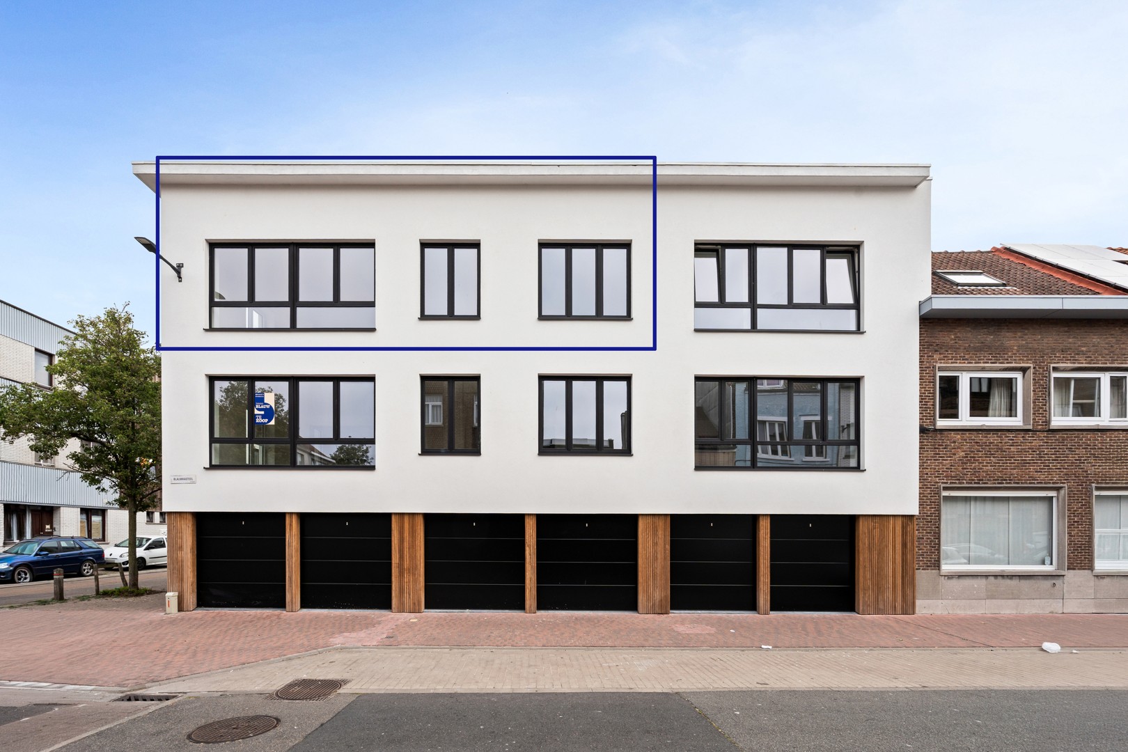 Lichtrijk en instapklaar hoekappartement in volledig vernieuwde residentie - foto 2