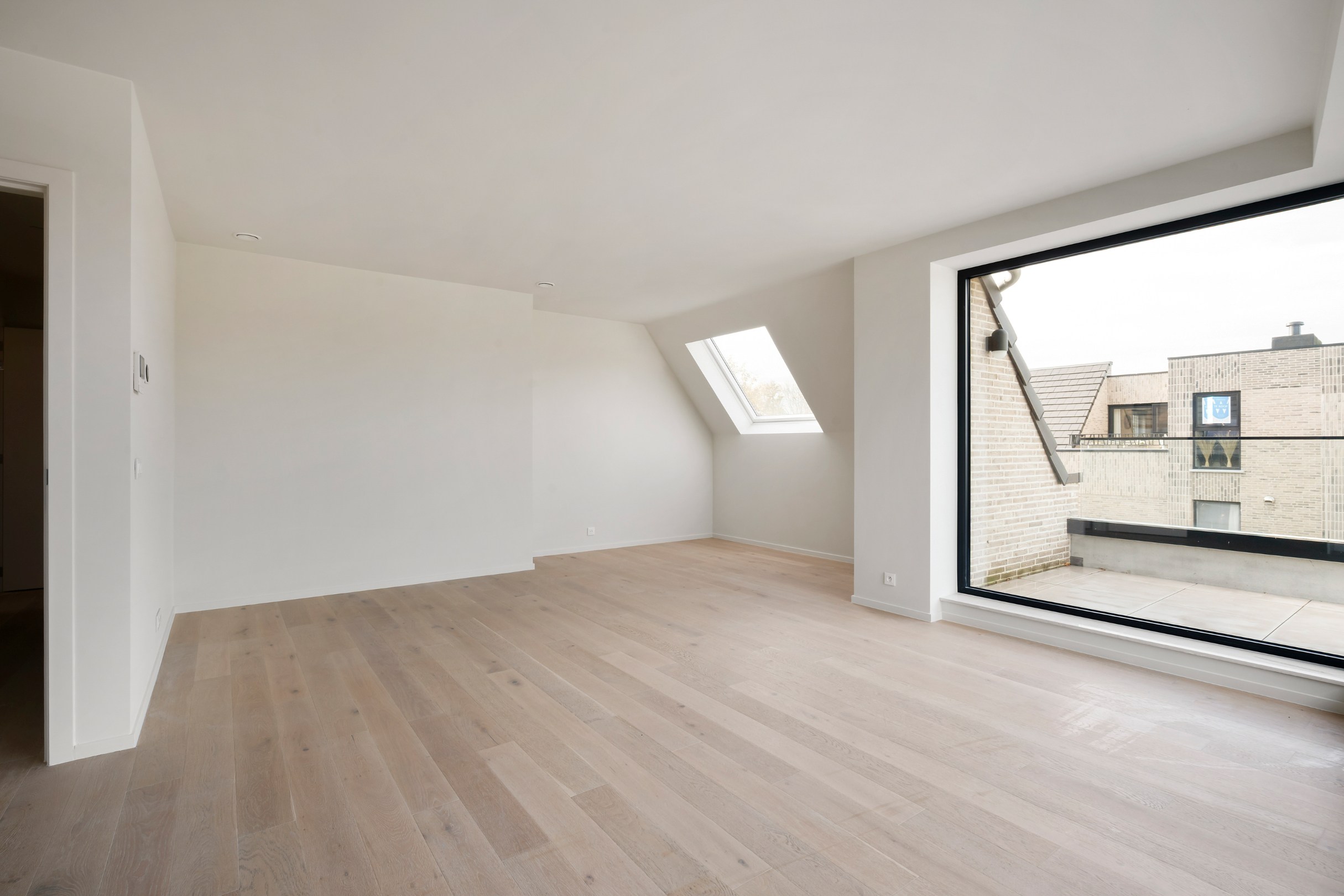 Appartement op de 2de verdieping in Oosteeklo - foto 4