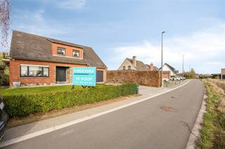 Rustig gelegen woning op een perceel van 6a24ca in een landelijke en groene omgeving in Meise. De woning geniet van een open zicht op het...