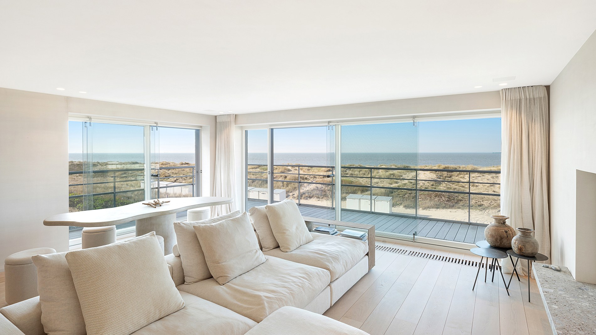 Appartement d'angle exceptionnel avec une vue imprenable sur la mer et les dunes le long de la digue piétonne - photo 2