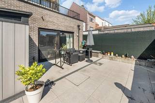 RECENT GEZELLIG RUIM GELIJKVLOERS APPARTEMENT 3 SLAAPKAMERS - AUTOSTAANPLAATS EN LEUK GROOT TERRAS lichte ruime leefruimte met open moderne...