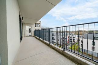 WE INVEST Sud-Luxembourg presenteert dit prachtige appartement, ideaal gelegen in Aarlen, vlak bij het station, het stadscentrum en de...