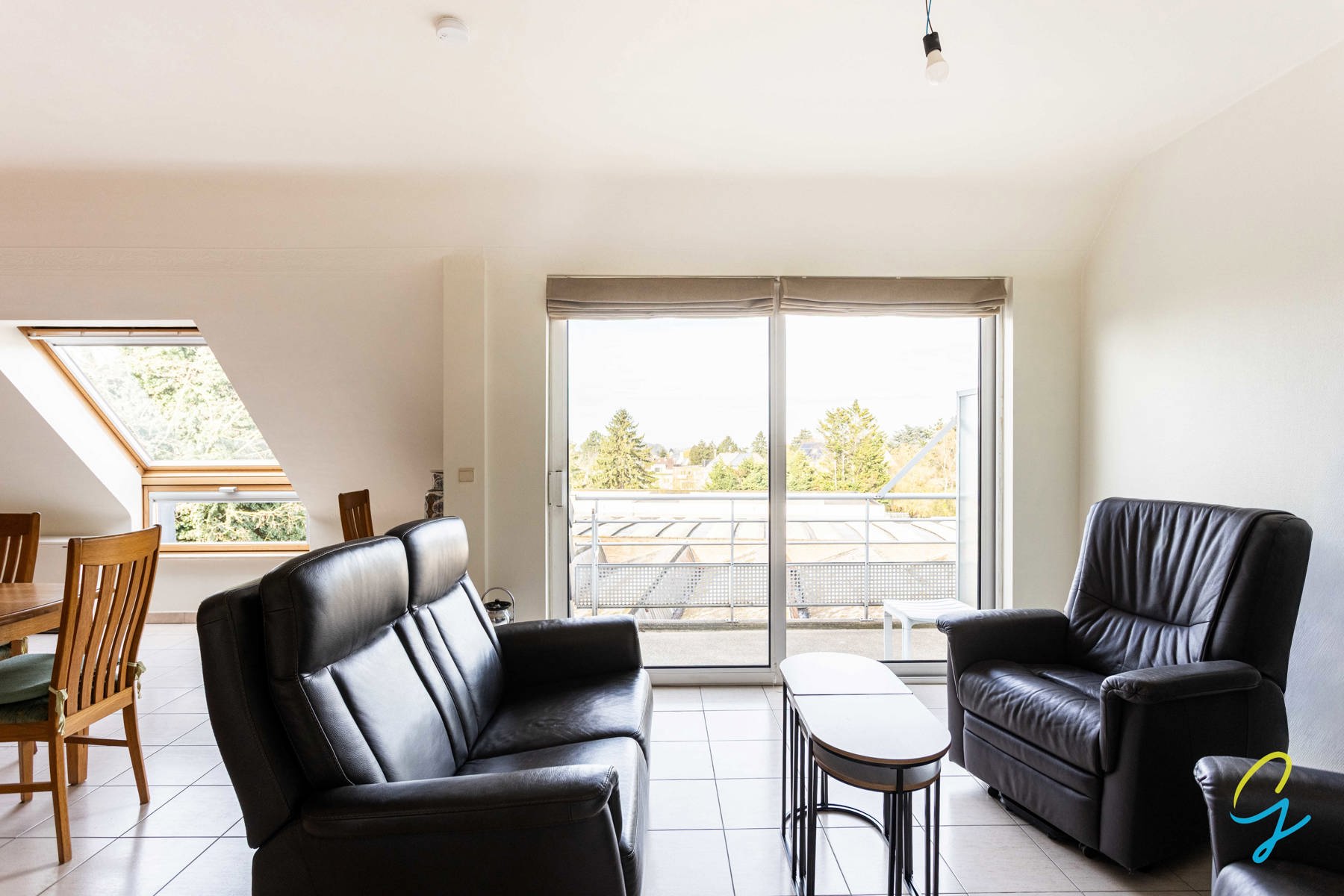 Appartement met 2 slaapkamers en garage te koop in Ronse.  - foto 4