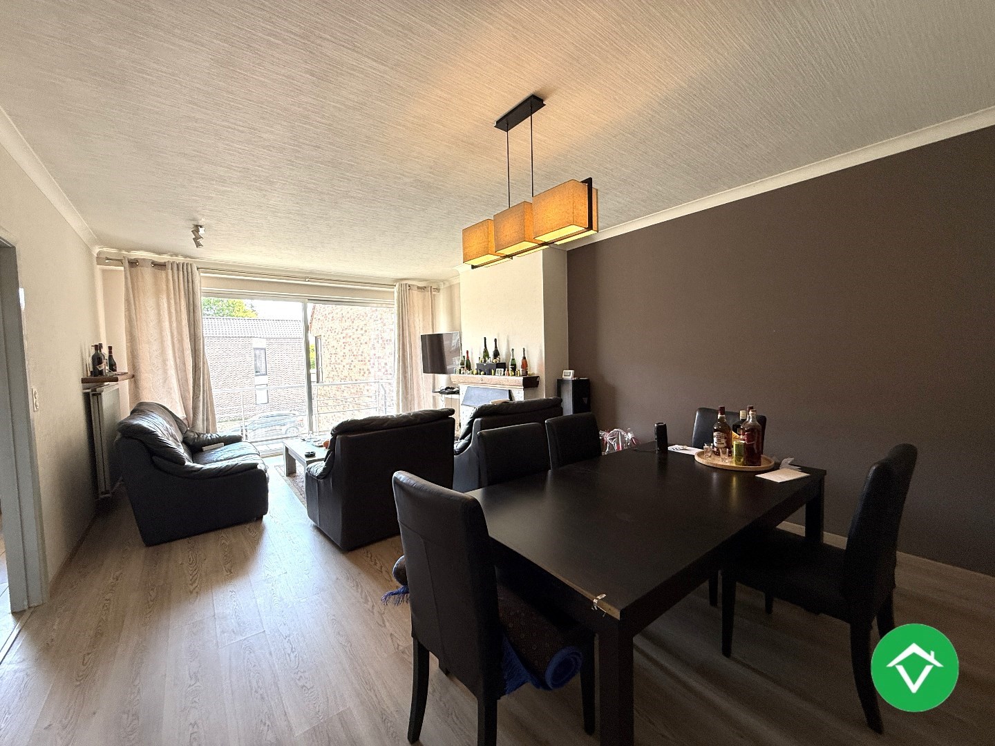 Centraal gelegen appartement met 2 slaapkamers en garage te Roeselare - foto 4