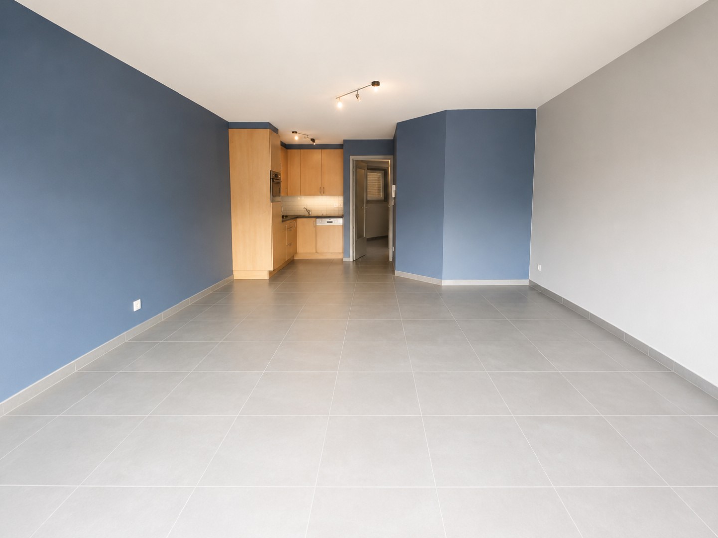 Instapklaar één-slaapkamerappartement te huur in Blankenberge - foto 2