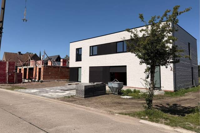 Project for sale in Retie