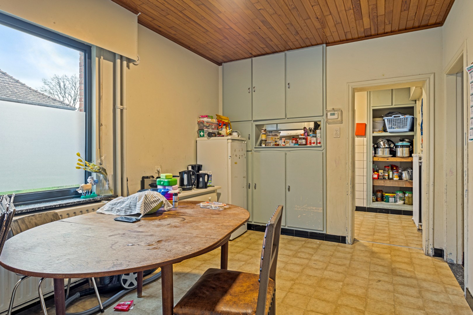 Op te frissen halfopen bebouwing in Mol - Millegem ! - foto 4