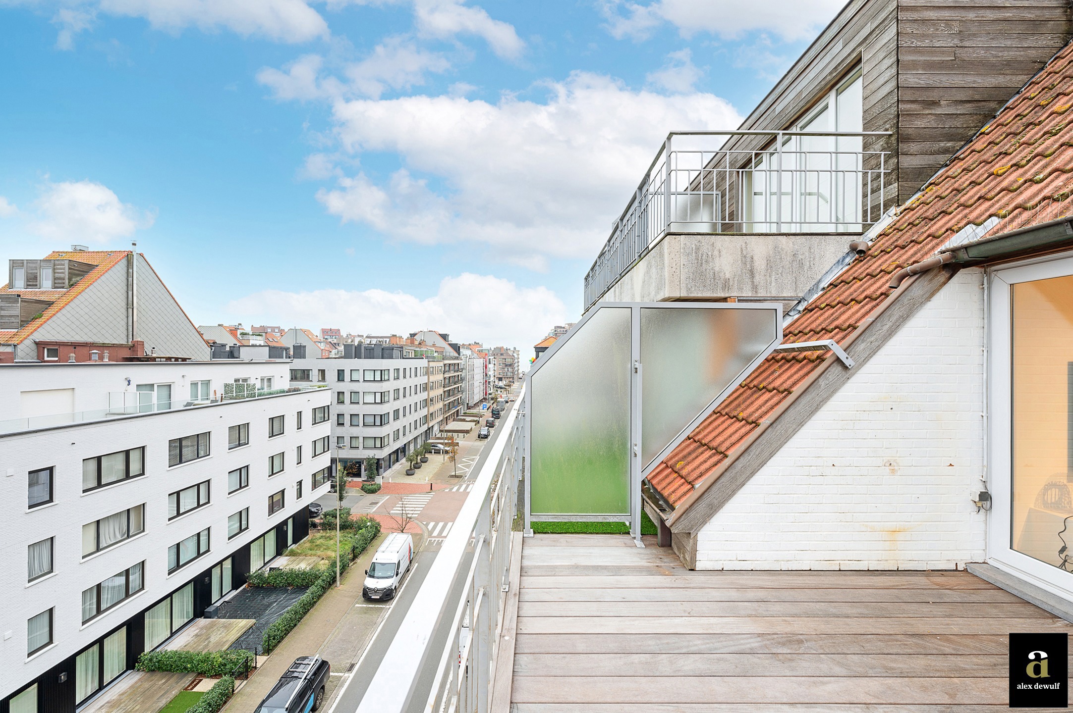 Instapklaar duplex-appartement (3 slpk) met zonneterrassen - foto 1