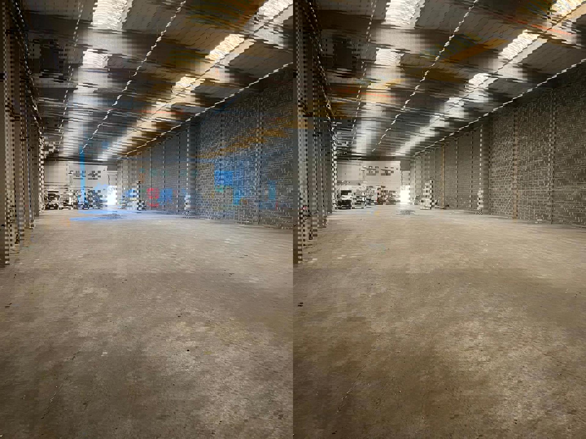 Commercial à louer à Anvers - photo 3