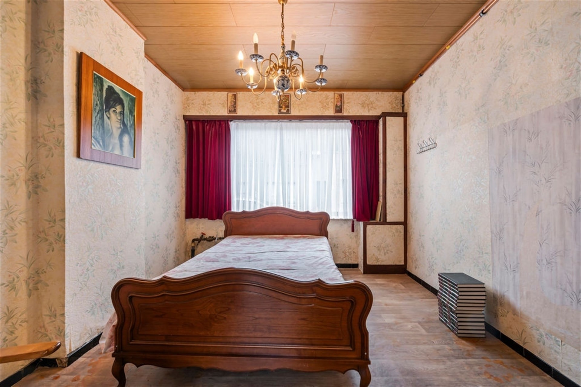 Potentiële gezinswoning of 2 bouwgronden in het hartje van Sint-Gillis-Waas - foto 4