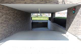 2 ondergrondse parkings te huur in Project 'Guldendal' vlakbij Station. 1 parking is vrij vanaf 1 maart '25 en de andere parking is vrij vanaf 1...