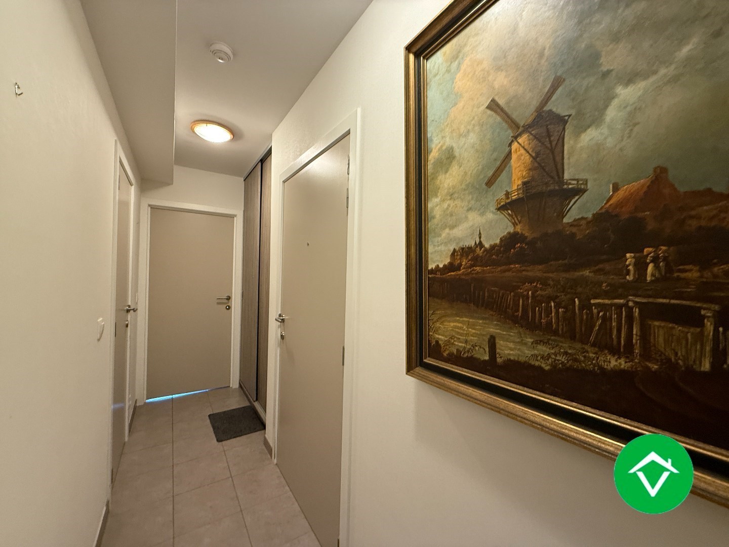 Gelijkvloers appartement op een centrale ligging met één slaapkamer, tuin en autostaanplaats te Roeselare - foto 2