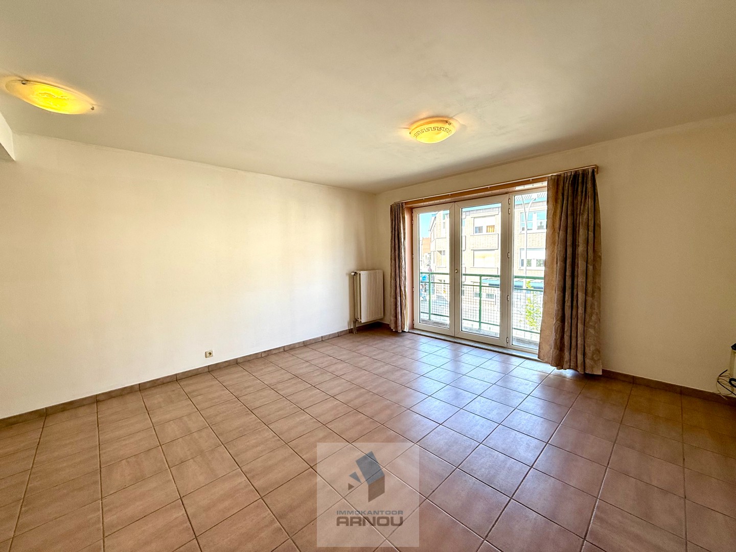 Appartement met 1 slaapkamer en parking  in het centrum - foto 3