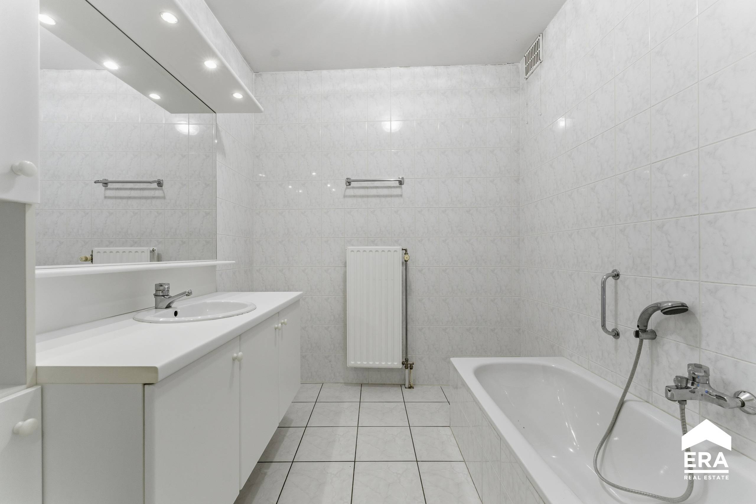 Appartement à vendre à Poperinge avec 3 chambres - photo 5