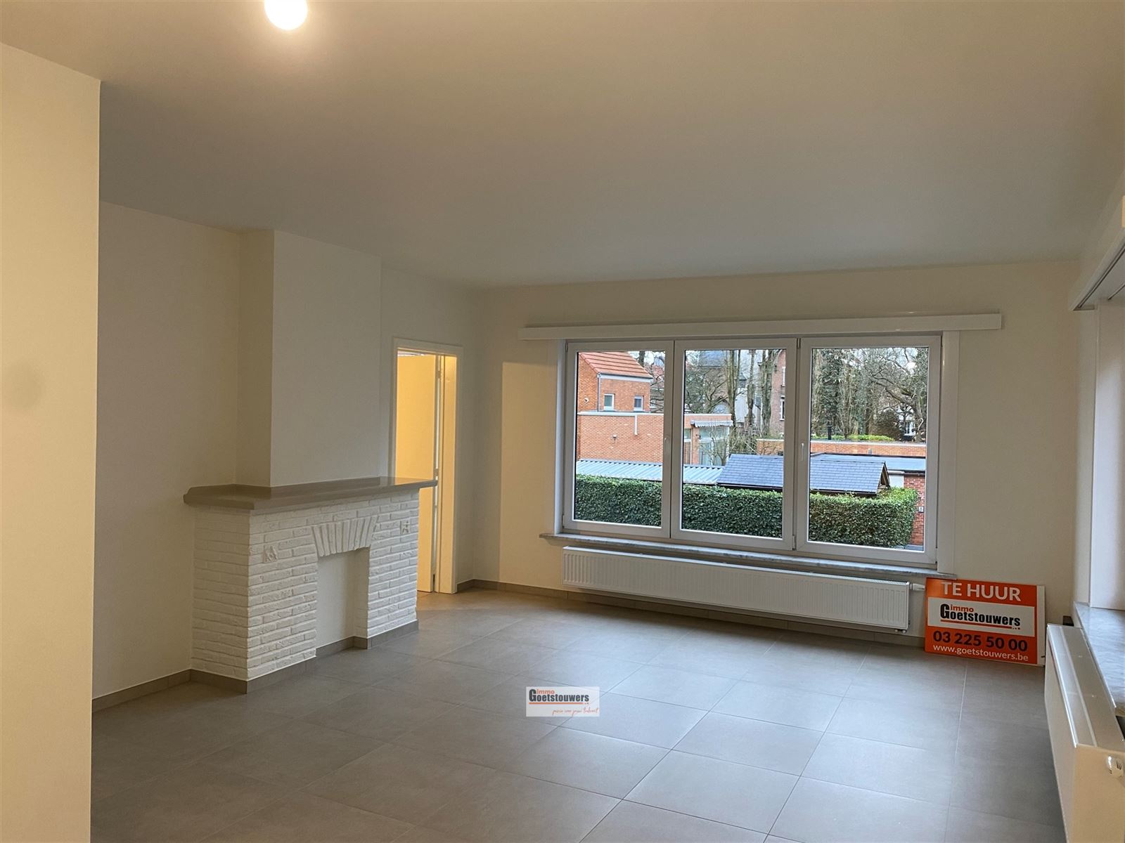Appartement à louer à Ekeren avec 2 chambres - photo 2
