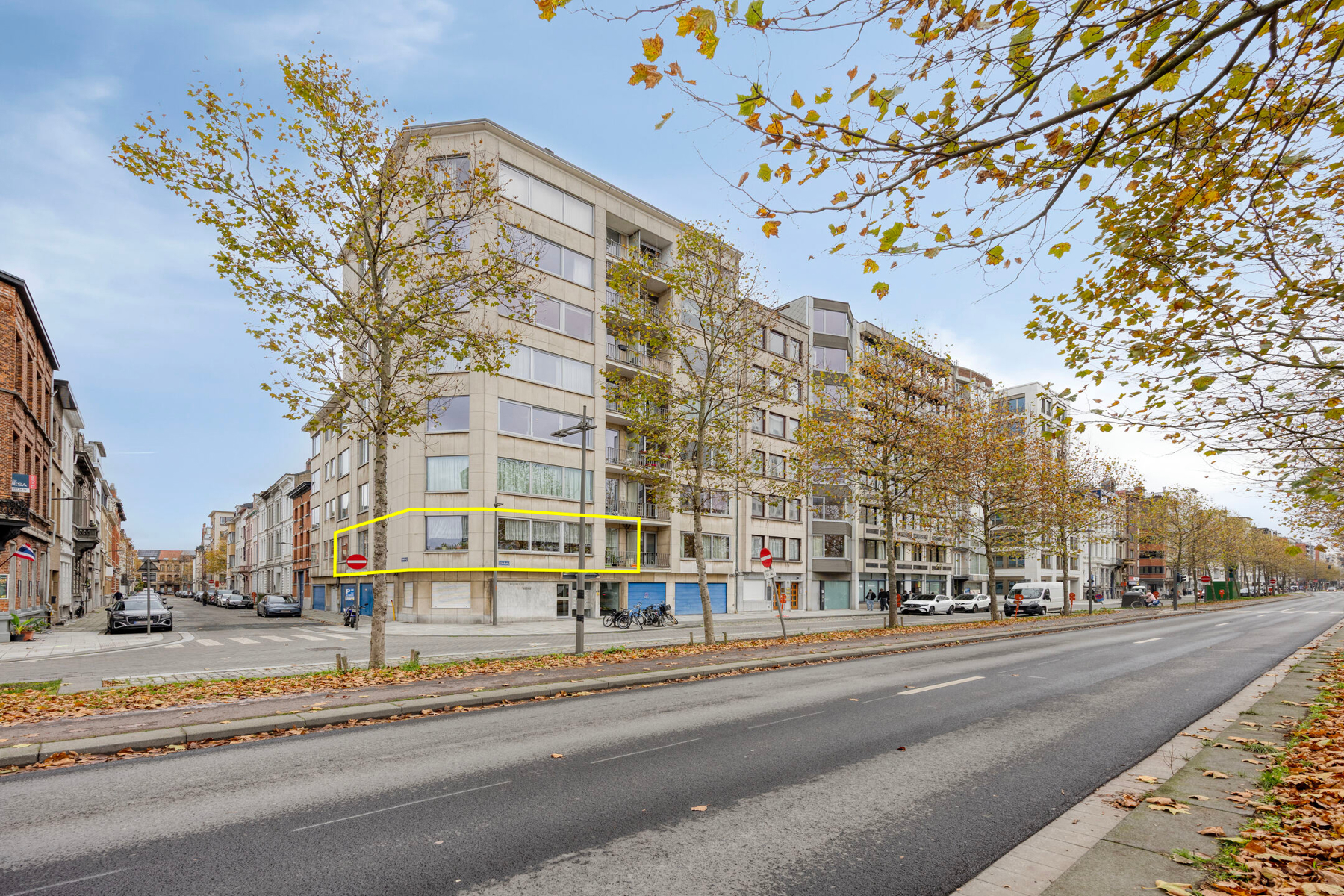 Ruim hoekappartement (94m²) op de eerste verdieping. - foto 1