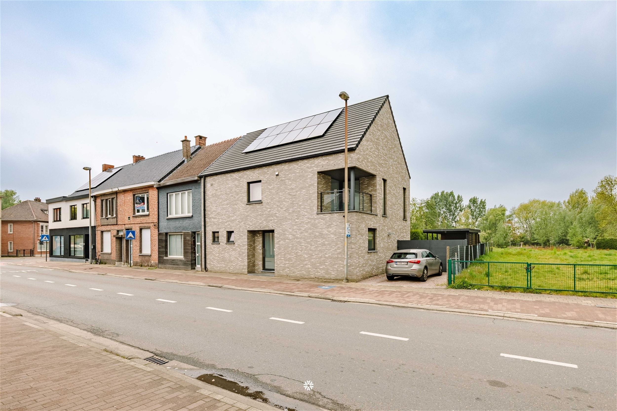 Ruime, energiezuinige woning (EPC A) met tuin te koop! - foto 2