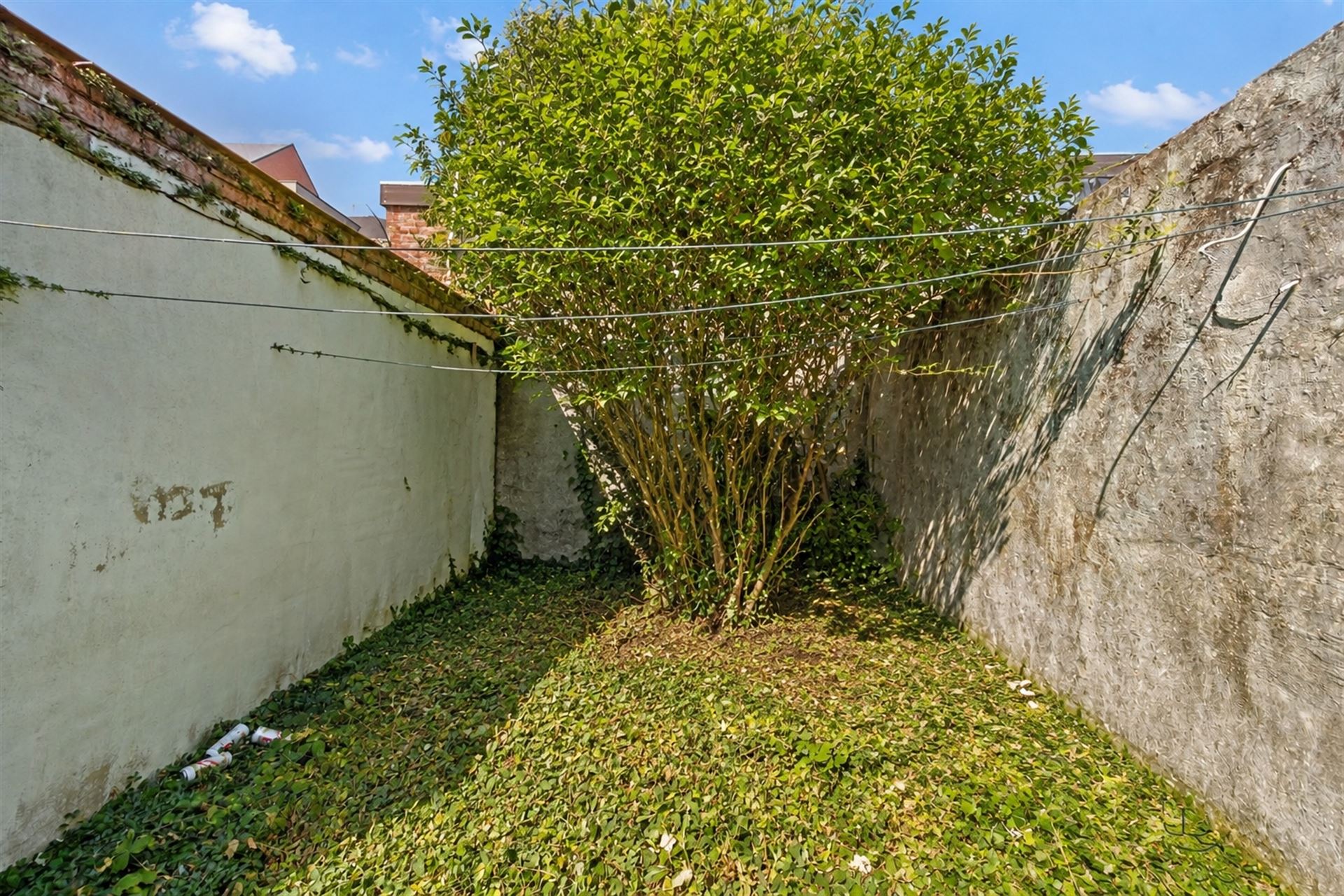 Commercial premises + residential unit on the main square of Lessines! - photo 4