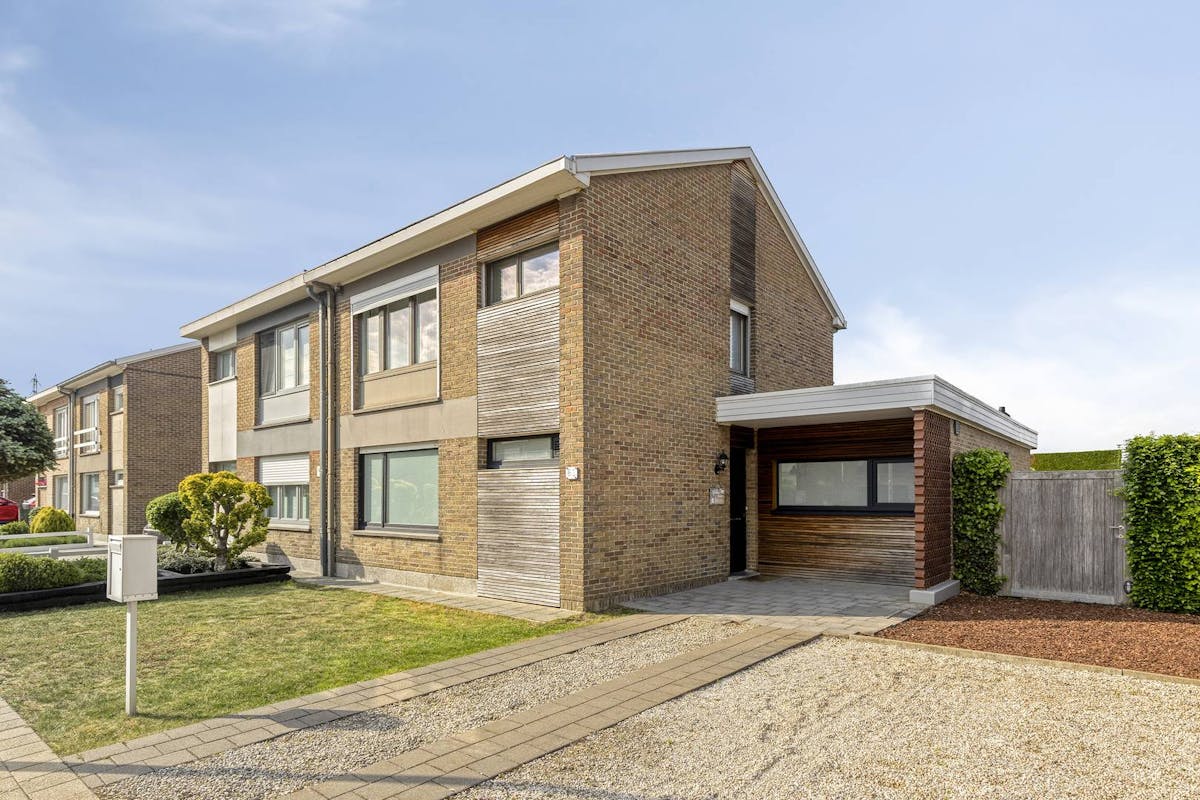 Instapklaar halfopen huis met 3 kamers te koop in Wielsbeke - foto 2