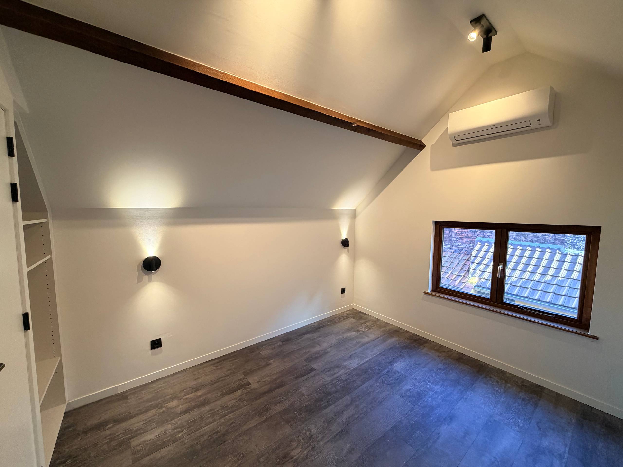 --- NIEUW --- Ideale cohousing woning: volledig gerenoveerde 2-slaapkamerwoning met elk een eigen douche in centrum Gent! - foto 5