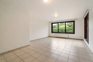 Dit appartement bevindt zich op het gelijkvloers rechts, in de residentie "De Brouwerij", een uniek gerenoveerd industrieel gebouw.De indeling van...